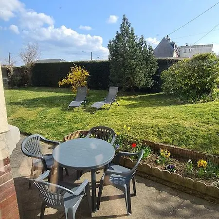 Lägenhet Gambetta Avec Jardin Dieppe